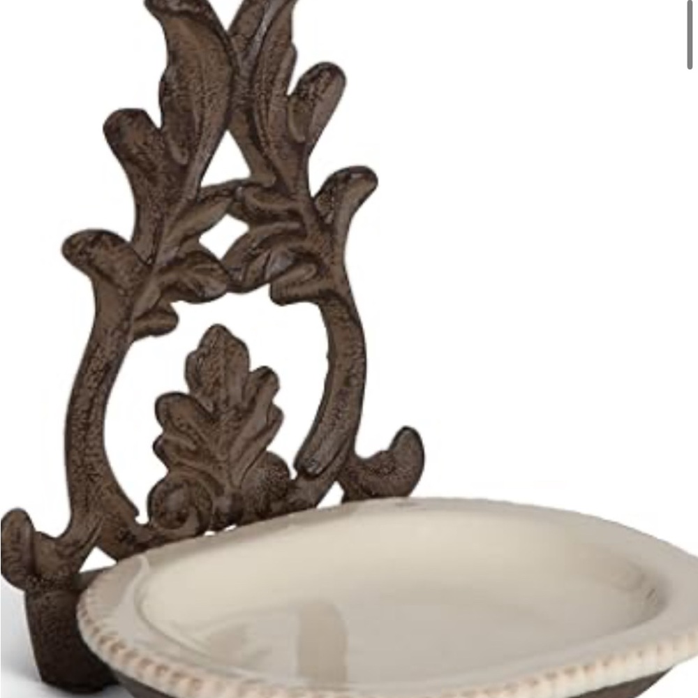 GG COLLECTION Brown and Cream Soap Dish